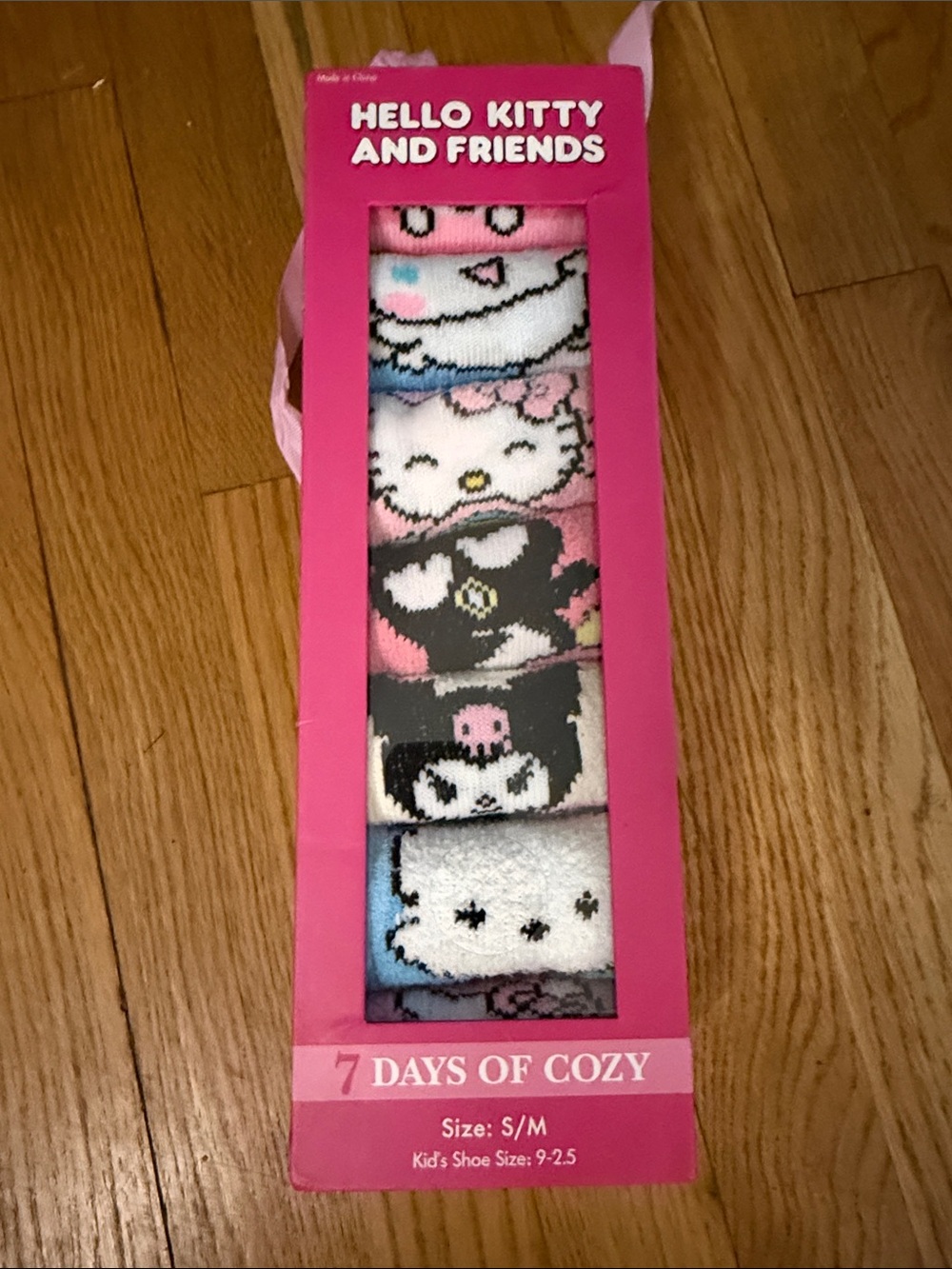 Hello Kitty and Friends Fuzzy Sock Set - Picture 3 of 6